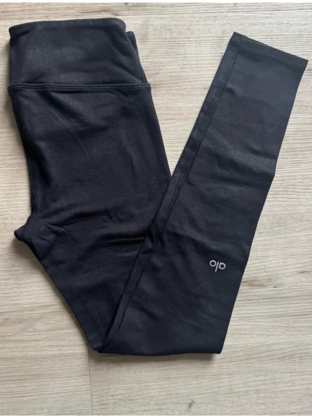 NWOT! Alo Airbrush Full Length Faux Leather Look Leggings S